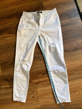LuLaRoe White Distressed Skinny Jeans